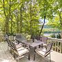 Great Barrington Lakeside Getaway w/ Kayak & Grill