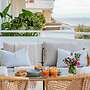2-bdr SV Elegance Luxury Apt With Shared Pool