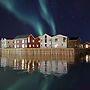 Henningsvær Bryggehotell - by Classic Norway Hotels