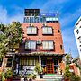 Fabhotel Ambika Chirwa House