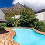 Camps Bay Nest - Townhouse With Ocean Views