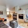 Klamath Falls Townhome w/ Deck & Resort Amenities!