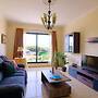 Peaceful Haven With Stunning Views Close to sea