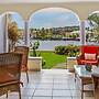 Waterfront 2-bed Townhouse - Harbour 17 2 Bedroom Townhouse by RedAwni