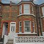 6 Sydney Road