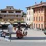 Loft Angela, Delizioso Bilocale con Soppalco, Centralissimo a Pietrasa
