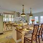 6 Mi to Lake Michigan: Coloma Farmhouse