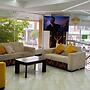 BRITNEY HOTEL MACHALA
