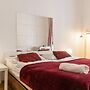 Central 3BR shared Apt. Near Rennweg