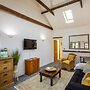 The Carriage House a Relaxing 1-bed Cottage in Ash