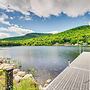 Peaceful Stark Cottage w/ Deck on South Ponds!