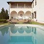 Castello Lorenzo Heart of Tuscany Renaissance Villa With Pool