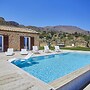 VILLA DEL BORGO