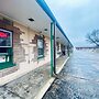 Hillcrest Motel