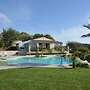 Villa Iris