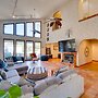 1-acre Backyard & Gym: Spacious Apopka Escape!