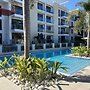 Elegant 1BR Apt with Pool