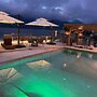 Hotel Casa Blanca