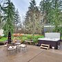 Spacious Oregon Home w/ Hot Tub, Fire Pit & Grill!