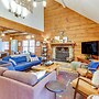 Cozy Ellijay Cabin: Hot Tub, Yard, & Resort Access