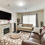 Cozy Newark Getaway ~ 15 Mi to Manhattan!
