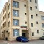 OYO 157 Dream Barka Hotel