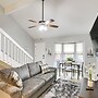 Updated Tallahassee Townhome: 3 Mi to Downtown!