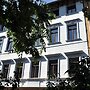 Váralja Home