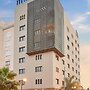 M Suite Hotel