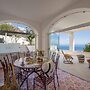 Villa Gr - Enchanting Villa Overlooking the Sea