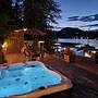 Sunshine Coast Resort Hotel & Marina