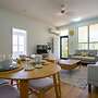 Nightcliff Retreat Stylish 2BR Apt Near Foreshore
