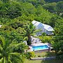 Red Coconut Self Catering