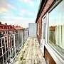 Luxurious Apartment With Lovely View