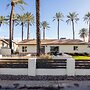 Roma by Avantstay Stylish Oasis w/ Private Pool!