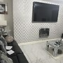 Beautiful 1-bed House in Bradford
