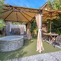 Tiny-mini Bertl With Hot Tub