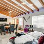 1 Mi to Dtwn: Scenic Prescott Hillside Retreat!