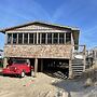Sea Escape 3 Bedroom Cottage by RedAwning