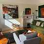 Beautifully Lit Airy 1-bed Apartment in Liverpool