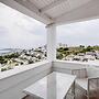 Villa With Sea View Balcony 6 min to Beach