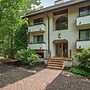Boulder Lake-scape Lakefront Views + Firepit Central, Walkable Locatio