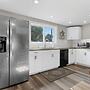 Lazy River Villa - Hottub Fenced Yard Sleeps 11