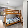 The Breck by Avantstay Modern 6bdr Cabin w/ Hot Tub & Game Room