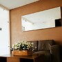 A07 SUPER CITY SUITES AT PLAZA ACEQUIA