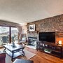 Galena Townhome w/ Deck & Golf Course View!