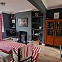 Inviting 2-bed Character House Stamford