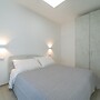 Relax Flatroom 22