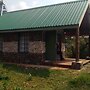 Khelekhele Lodge & Campsite