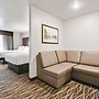 Cobblestone Hotel & Suites - Rhinelander